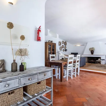 Casa Bonita, Great Family With Private Pool * Ольюш-ди-Агуа (Албуфейра)
